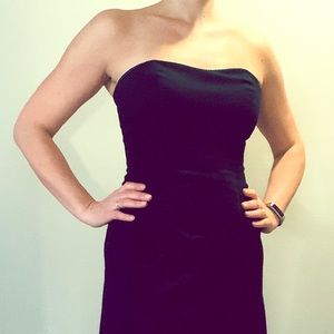 Adorable strapless A-line knee length dress